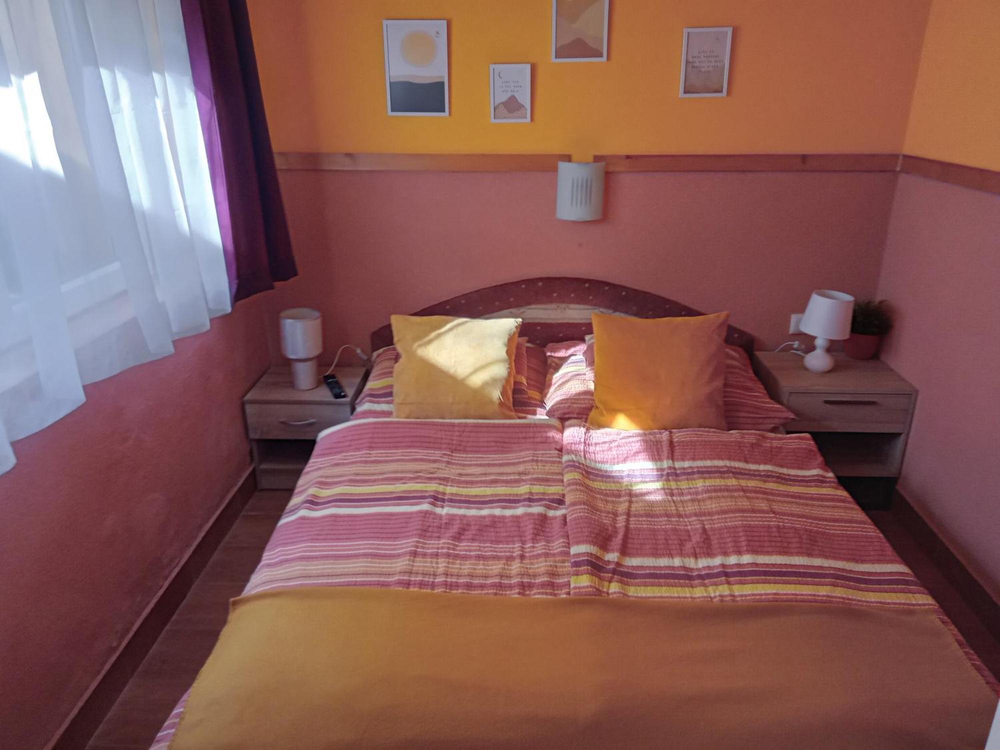 Aranyeso Apartman ไฮจ์ดุสโซบอสโล ภายนอก รูปภาพ